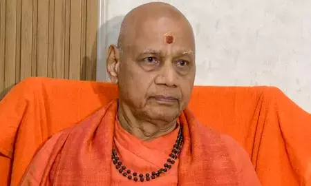 राम मंदिर ट्रस्ट में बड़ा फेरबदल: गोविंद देव गिरी ने दिया बड़ा बयान ..बोले..हमें बांटने की साजिश राम मंदिर ट्रस्ट में बड़ा फेरबदल: गोविंद देव गिरी ने दिया बड़ा बयान ..बोले..हमें बांटने की साजिश