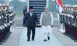 भारत ने इंडोनेशिया के साथ ब्रह्मोस मिसाइल की आपूर्ति के लिए किया करार, घरेलू डिफेंस इंडस्ट्री को मिलेगा बढ़ावा भारत ने इंडोनेशिया के साथ ब्रह्मोस मिसाइल की आपूर्ति के लिए किया करार, घरेलू डिफेंस इंडस्ट्री को मिलेगा बढ़ावा
