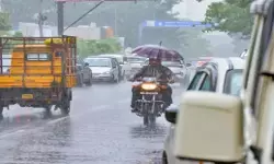 मध्य प्रदेश: जबलपुर में पांच मंजिला इमारत गिरी, प्रशासन की सूझबूझ से बची लोगों की जान मध्य प्रदेश: जबलपुर में पांच मंजिला इमारत गिरी, प्रशासन की सूझबूझ से बची लोगों की जान