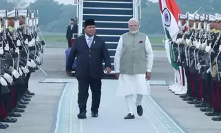 भारत ने इंडोनेशिया के साथ ब्रह्मोस मिसाइल की आपूर्ति के लिए किया करार, घरेलू डिफेंस इंडस्ट्री को मिलेगा बढ़ावा भारत ने इंडोनेशिया के साथ ब्रह्मोस मिसाइल की आपूर्ति के लिए किया करार, घरेलू डिफेंस इंडस्ट्री को मिलेगा बढ़ावा