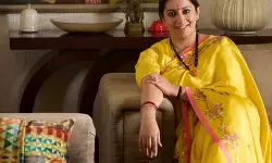 स्मृति ईरानी: महिलाएं खुद को अपनाये, जैसी है वैसी रहे