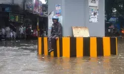 मुंबई: मालाड में नाले में गिरे युवक का शव तीन दिन बाद मिला, एनडीआरएफ ने चलाया सर्च ऑपरेशन मुंबई: मालाड में नाले में गिरे युवक का शव तीन दिन बाद मिला, एनडीआरएफ ने चलाया सर्च ऑपरेशन