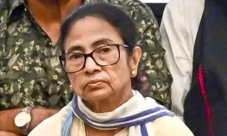 बैंक खाते फ्रीज करना राजनीतिक प्रतिशोध, चुनाव आयोग को दिए गए सभी चंदा विवरण: टीएमसी
