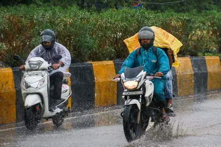 लगातार बारिश से एनसीआर को बड़ी राहत लगातार बारिश से एनसीआर को बड़ी राहत