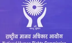 मेरठ लाठीचार्ज मामले में NHRC सख्त, यूपी DGP और गृह सचिव से 15 दिन में मांगी रिपोर्ट मेरठ लाठीचार्ज मामले में NHRC सख्त, यूपी DGP और गृह सचिव से 15 दिन में मांगी रिपोर्ट