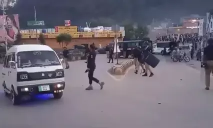 पीओके में अशांति बरकरार