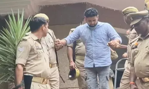 फिरोजाबाद में डेढ़ साल के मासूम आरव की हत्या के दोषी को फांसी, अदालत ने कहा- यह ‘रेयरेस्ट ऑफ रेयर’ श्रेणी का अपराध फिरोजाबाद में डेढ़ साल के मासूम आरव की हत्या के दोषी को फांसी, अदालत ने कहा- यह ‘रेयरेस्ट ऑफ रेयर’ श्रेणी का अपराध