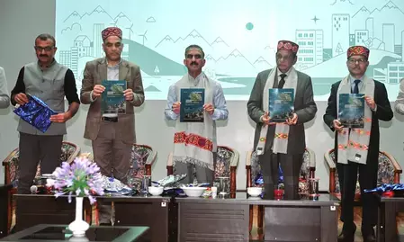 जलाशयों से बढ़े हुए वाष्पीकरण के कारण बादल फटने की घटनाओं में तेजी आई: सुखविंदर सुक्खू जलाशयों से बढ़े हुए वाष्पीकरण के कारण बादल फटने की घटनाओं में तेजी आई: सुखविंदर सुक्खू