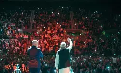 पीएम मोदी का खुलासा: न्यूजीलैंड के गिफ्ट मफलर, टोपी और दस्ताने आज भी मेरे पास पीएम मोदी का खुलासा: न्यूजीलैंड के गिफ्ट मफलर, टोपी और दस्ताने आज भी मेरे पास