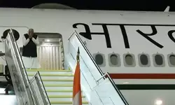 न्यूजीलैंड दौरा के बाद पीएम मोदी भारत के लिए रवाना, यात्रा रही सफल न्यूजीलैंड दौरा के बाद पीएम मोदी भारत के लिए रवाना, यात्रा रही सफल