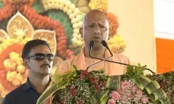 2017 से पहले न नीति थी, न नीयत, कुशीनगर से सीएम योगी का सपा पर करारा प्रहार 2017 से पहले न नीति थी, न नीयत, कुशीनगर से सीएम योगी का सपा पर करारा प्रहार