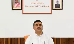 सीएम सुवेंदु अधिकारी ने बंगाल में नए उद्योग लगाने के लिए सीधी जमीन खरीद नीति की घोषणा की सीएम सुवेंदु अधिकारी ने बंगाल में नए उद्योग लगाने के लिए सीधी जमीन खरीद नीति की घोषणा की