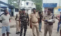 बिहार : वैशाली में जमीन विवाद ने लिया खूनी रूप, चाचा और फौजी भाई को भतीजे ने भूना बिहार : वैशाली में जमीन विवाद ने लिया खूनी रूप, चाचा और फौजी भाई को भतीजे ने भूना
