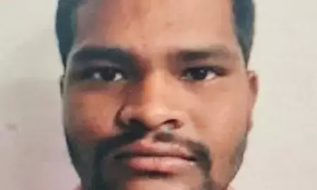 तेलंगाना: पत्नी और दो बेटों समेत छह लोगों की हत्या करने वाले आरोपी की तलाश तेज, सुराग देने वाले को 2 लाख का इनाम तेलंगाना: पत्नी और दो बेटों समेत छह लोगों की हत्या करने वाले आरोपी की तलाश तेज, सुराग देने वाले को 2 लाख का इनाम