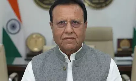 गुजरात: कांग्रेस ने मांजलपुर उपचुनाव के लिए अनुभवी नेता भीखा रबारी को उम्मीदवार बनाया गुजरात: कांग्रेस ने मांजलपुर उपचुनाव के लिए अनुभवी नेता भीखा रबारी को उम्मीदवार बनाया