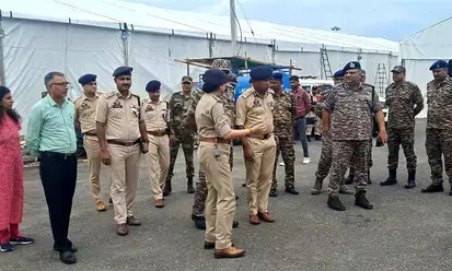 अमरनाथ यात्रा की सुरक्षा तैयारी का आईजीपी जम्मू ने लिया जायजा, कठुआ-सांबा में सुरक्षा ग्रिड मजबूत करने के निर्देश अमरनाथ यात्रा की सुरक्षा तैयारी का आईजीपी जम्मू ने लिया जायजा, कठुआ-सांबा में सुरक्षा ग्रिड मजबूत करने के निर्देश
