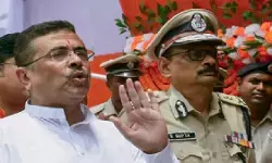 बंगाल में आज से लागू होगा गुंडा दमन कानून , बिना केस 1 साल तक हिरासत; संपत्ति पर बुलडोजर भी चलेगा बंगाल में आज से लागू होगा गुंडा दमन कानून , बिना केस 1 साल तक हिरासत; संपत्ति पर बुलडोजर भी चलेगा
