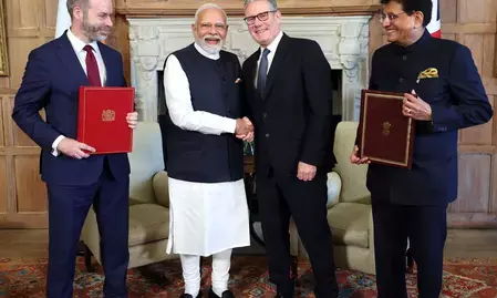 भारतीय निर्यातकों के लिए खुला यूके का विशाल बाजार; जानिए भारत-ब्रिटेन व्यापार समझौते की बड़ी बातें भारतीय निर्यातकों के लिए खुला यूके का विशाल बाजार; जानिए भारत-ब्रिटेन व्यापार समझौते की बड़ी बातें