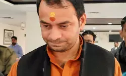 बांकीपुर उपचुनाव : जनशक्ति जनता दल की उम्मीदवार का नामांकन रद्द, कोर्ट जाएंगे तेज प्रताप यादव बांकीपुर उपचुनाव : जनशक्ति जनता दल की उम्मीदवार का नामांकन रद्द, कोर्ट जाएंगे तेज प्रताप यादव