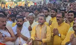 काशी में मंगल आरती के साथ शुरू हुआ जगन्नाथ रथ यात्रा का भव्य मेला, प्रयागराज में श्रद्धालुओं ने संगम में लगाई आस्था की डुबकी