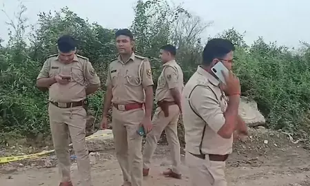 बिहार: बंटी यादव हत्याकांड में पुलिस की बड़ी कार्रवाई, मुख्य आरोपी रवीश मुठभेड़ में घायल बिहार: बंटी यादव हत्याकांड में पुलिस की बड़ी कार्रवाई, मुख्य आरोपी रवीश मुठभेड़ में घायल