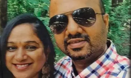 कर्नाटक : घर के अंदर डॉक्टर की हत्या, 8 साल का बेटा भी घायल, पत्नी से पुलिस कर रही पूछताछ कर्नाटक : घर के अंदर डॉक्टर की हत्या, 8 साल का बेटा भी घायल, पत्नी से पुलिस कर रही पूछताछ