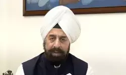 हाइड्रोजन ट्रेन से ग्रीन एनर्जी को मिलेगी नई रफ्तार, नीट मामले पर विपक्ष कर रहा राजनीति: आरपी सिंह हाइड्रोजन ट्रेन से ग्रीन एनर्जी को मिलेगी नई रफ्तार, नीट मामले पर विपक्ष कर रहा राजनीति: आरपी सिंह