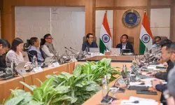 अरुणाचल कैबिनेट ने 7,834 करोड़ रुपए के पैकेज और बड़े सुधारों को दी मंजूरी अरुणाचल कैबिनेट ने 7,834 करोड़ रुपए के पैकेज और बड़े सुधारों को दी मंजूरी