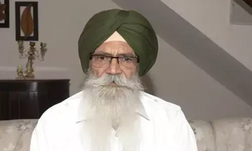 चंडीगढ़: पीएम मोदी ने की सफाई के लिए रिटायर्ड आईपीएस अधिकारी की सराहना, इंदरजीत सिंह संधू ने जताया आभार चंडीगढ़: पीएम मोदी ने की सफाई के लिए रिटायर्ड आईपीएस अधिकारी की सराहना, इंदरजीत सिंह संधू ने जताया आभार