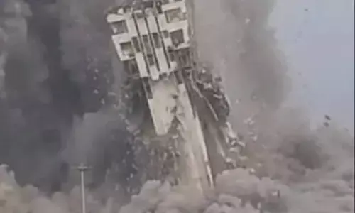 ईरान के समुद्री निगरानी नेटवर्क पर अमेरिकी अटैक, व्यावसायिक जहाजों की निगरानी में बड़ी बाधा ईरान के समुद्री निगरानी नेटवर्क पर अमेरिकी अटैक, व्यावसायिक जहाजों की निगरानी में बड़ी बाधा