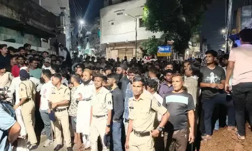 छत्तीसगढ़ में एक घर में मिले एक ही परिवार के 5 लोगों के शव, रायपुर में दिल दहला देने वाली घटना छत्तीसगढ़ में एक घर में मिले एक ही परिवार के 5 लोगों के शव, रायपुर में दिल दहला देने वाली घटना