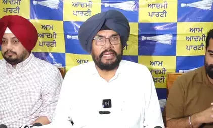 पंजाब: आप आदमी पार्टी ने केंद्र पर ग्रामीण विकास निधि रोकने का आरोप लगाया