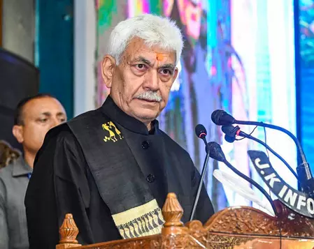 भारत के विकास के लिए धार्मिक सद्भाव महत्वपूर्ण: मनोज सिन्हा भारत के विकास के लिए धार्मिक सद्भाव महत्वपूर्ण: मनोज सिन्हा