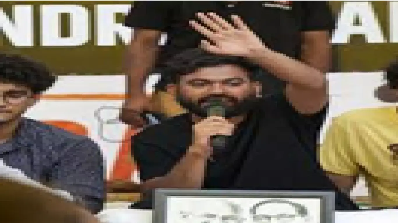 ‘दो दिन में ही समझ आया अनशन कितना कठिन’, अभिजीत दीपके बोले- मेरी हालत बिगड़ गई, फिर भी आंदोलन जारी रहेगा
