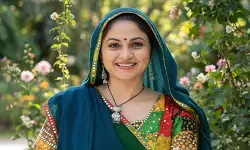 मुन्ना भाई एमबीबीएस और गंगाजल जैसी ब्लॉकबस्टर फिल्में देने के बाद क्यों बॉलीवुड से दूर हुईं ग्रेसी सिंह मुन्ना भाई एमबीबीएस और गंगाजल जैसी ब्लॉकबस्टर फिल्में देने के बाद क्यों बॉलीवुड से दूर हुईं ग्रेसी सिंह