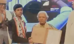 50 बार प्रयास करने पर नहीं मिली सरकारी नौकरी, कानपुर में बीटेक गोल्ड मेडलिस्ट छात्र ने की आत्महत्या 50 बार प्रयास करने पर नहीं मिली सरकारी नौकरी, कानपुर में बीटेक गोल्ड मेडलिस्ट छात्र ने की आत्महत्या