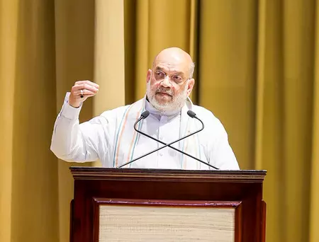 संसद का मानसून सत्र: राज्यसभा में राष्ट्रीय गौरव अपमान निवारण (संशोधन) विधेयक, 2026 पेश करेंगे अमित शाह संसद का मानसून सत्र: राज्यसभा में राष्ट्रीय गौरव अपमान निवारण (संशोधन) विधेयक, 2026 पेश करेंगे अमित शाह