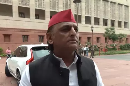 सपा नेताओं का भाजपा पर तंज, कहा-इतिहास में विदेशी आक्रमणकारियों ने लूटा, आज भाजपा अहंकार से चला रही सरकार सपा नेताओं का भाजपा पर तंज, कहा-इतिहास में विदेशी आक्रमणकारियों ने लूटा, आज भाजपा अहंकार से चला रही सरकार