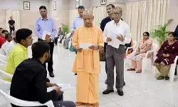 मेहनत से खेलिए, पदक जीतिए और सरकारी नौकरी में प्राथमिकता लीजिए : सीएम योगी