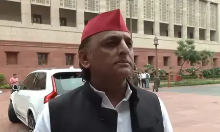सपा नेताओं का भाजपा पर तंज, कहा-इतिहास में विदेशी आक्रमणकारियों ने लूटा, आज भाजपा अहंकार से चला रही सरकार सपा नेताओं का भाजपा पर तंज, कहा-इतिहास में विदेशी आक्रमणकारियों ने लूटा, आज भाजपा अहंकार से चला रही सरकार