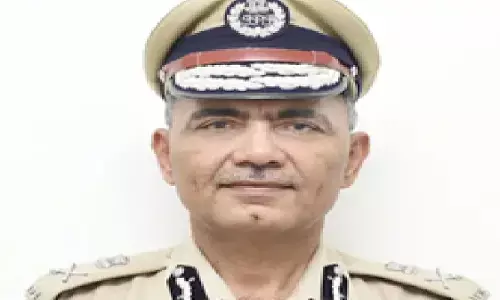 त्रिपुरा के डीजीपी अनुराग धनखड़ पुलिस मुख्यालय में मृत मिले, मौत के कारणों की जांच शुरू त्रिपुरा के डीजीपी अनुराग धनखड़ पुलिस मुख्यालय में मृत मिले, मौत के कारणों की जांच शुरू