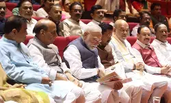 एनडीए के मंगल मिलन में पेपर लीक के मुद्दे पर हुई चर्चा, पीएम मोदी ने इसे बताया चिंता का विषय : किरेन रिजिजू एनडीए के मंगल मिलन में पेपर लीक के मुद्दे पर हुई चर्चा, पीएम मोदी ने इसे बताया चिंता का विषय : किरेन रिजिजू