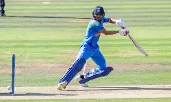 आईसीसी वनडे रैंकिंग: डेरिल मिशेल के करीब पहुंचे शुभमन गिल, जो रूट की टॉप-10 में एंट्री
