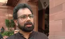 छात्रों के मुद्दों को लेकर सियासत तेज, विपक्ष की केंद्र से त्वरित कार्रवाई की मांग