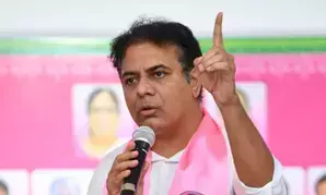 आदिलाबाद में सीसीआई प्लांट को फिर से शुरू करने पर अपना रुख साफ करें सीएम रेड्डी : केटीआर आदिलाबाद में सीसीआई प्लांट को फिर से शुरू करने पर अपना रुख साफ करें सीएम रेड्डी : केटीआर