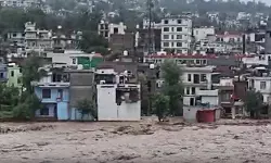 फ्लैश फ्लड के बाद प्रशासन सख्त