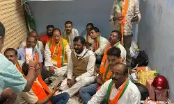 बांकीपुर उपचुनाव: भाजपा ने प्रचार में झोंकी पूरी ताकत, बड़े नेताओं ने संभाला मोर्चा बांकीपुर उपचुनाव: भाजपा ने प्रचार में झोंकी पूरी ताकत, बड़े नेताओं ने संभाला मोर्चा