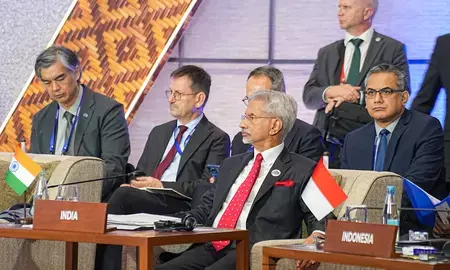 कश्मीर और सिंधु जल संधि दुष्प्रचार पर भारत की दो टूक, अंतरराष्ट्रीय मंचों का गलत इस्तेमाल बंद करे पाकिस्तान कश्मीर और सिंधु जल संधि दुष्प्रचार पर भारत की दो टूक, अंतरराष्ट्रीय मंचों का गलत इस्तेमाल बंद करे पाकिस्तान