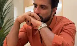 माता-पिता को खोने का दर्द बयां कर भावुक हुए सोनू सूद माता-पिता को खोने का दर्द बयां कर भावुक हुए सोनू सूद
