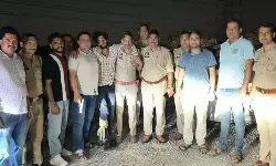 मोबाइल छीनने वाले दो बदमाश पुलिस मुठभेड़ में गिरफ्तार, चोरी के गहने भी बरामद